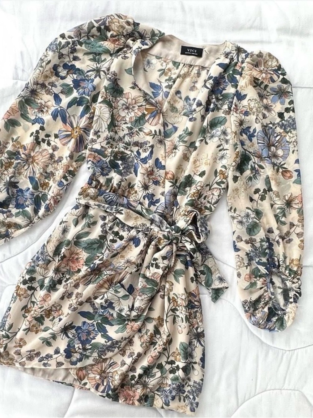 Dress Forum Fall Floral Tie Waist dress